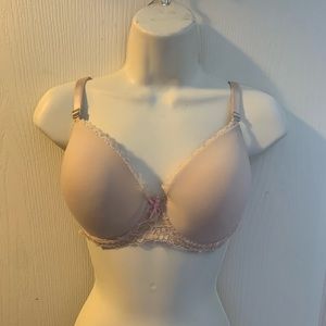 ISAAC MIZRAHI LACE BRA SIZE 38C